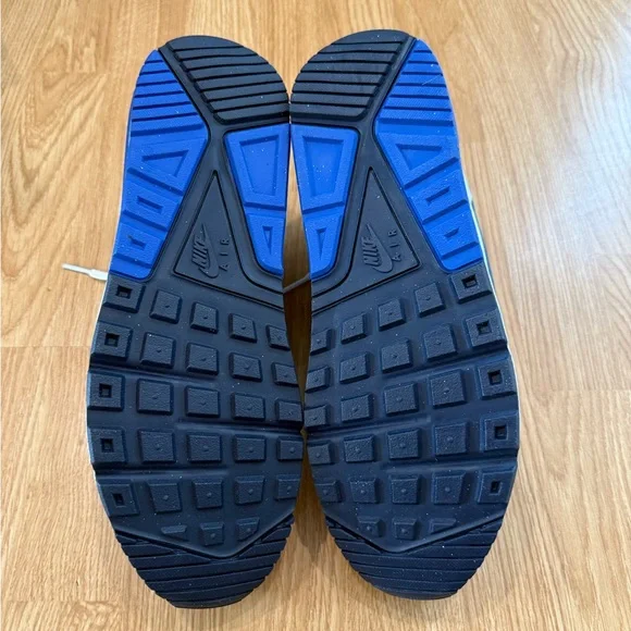 Nike Air Max White Blue Black Men’s Size 11.5 Sneakers NWOT - Picture 6 of 8